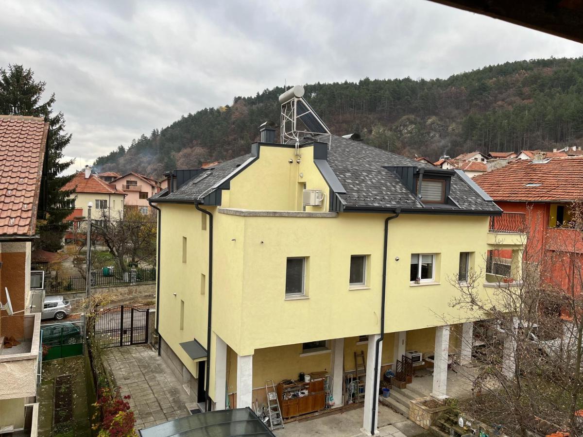 Дом За Гости Осогово Apartment Кюстендил Екстериор снимка